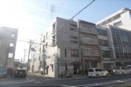 綾小路アパートメント外観写真