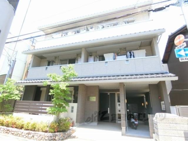 ヴィヴァーチェ井徳外観写真3