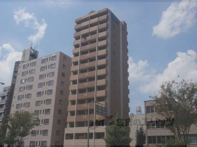 プレサンス京都四条堀川外観写真1