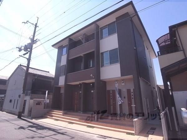 083792の外観写真