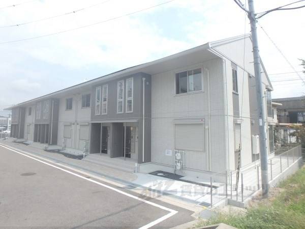 083825の外観写真