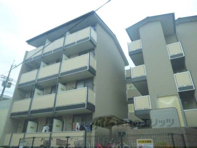 レオパレス東山山麓外観写真2