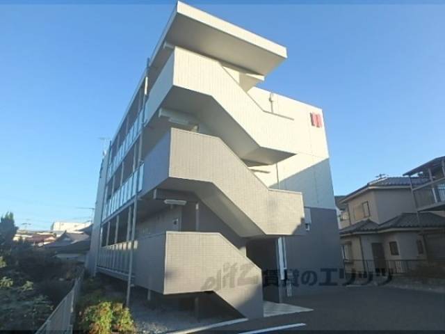 アスルーニ外観写真3