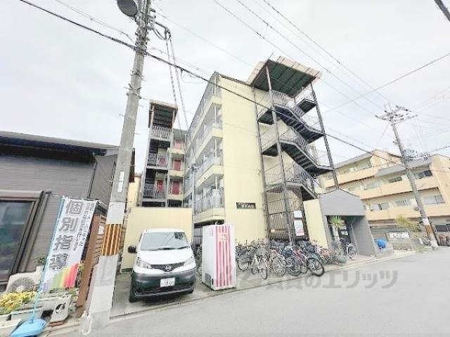 ロイヤルコーポタカハラ外観写真3