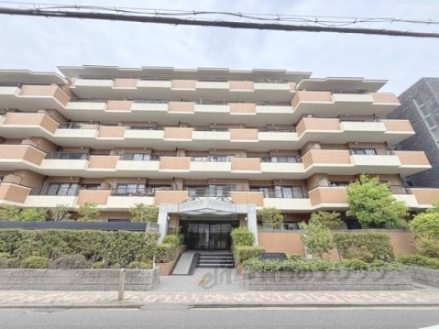 グランドムール伏見北外観写真2