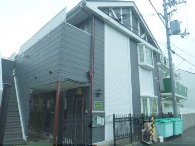 グローリーハイツ東福寺外観写真1