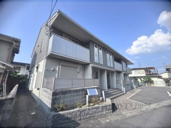 084017の外観写真