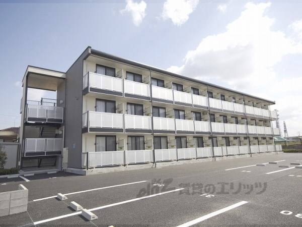 084030の外観写真