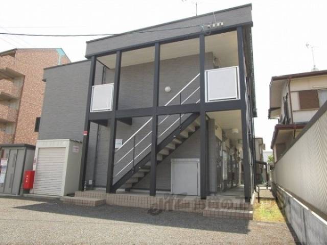 レオパレスパルティール北堀池外観写真1