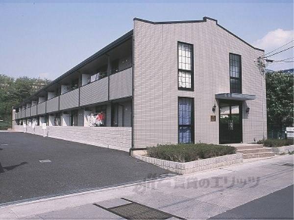 084048の外観写真