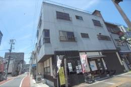 中央ビル外観写真