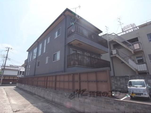 ｓｈａｒｅｌｙ京都三条外観写真3
