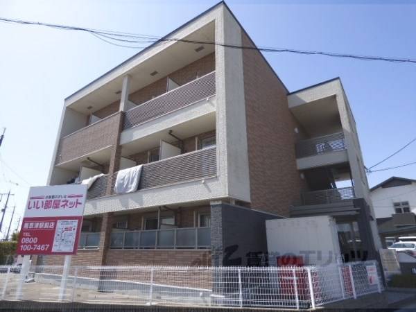 084324の外観写真