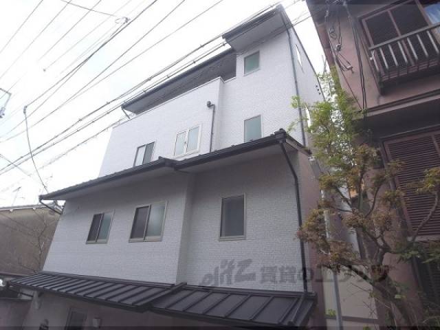 ＡＹメゾン中立売外観写真3