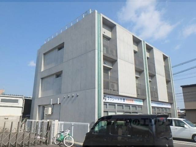 Ｒｈｉｎｏ　Ｆｌａｔｓ外観写真2