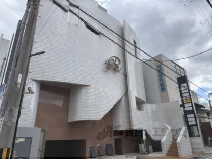 プラザロイヤルビル外観写真2