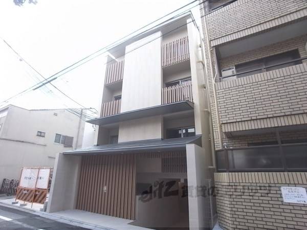 084522の外観写真