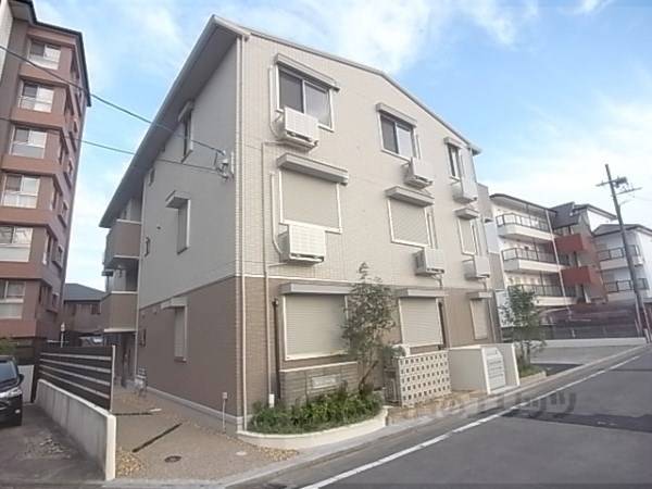 084608の外観写真