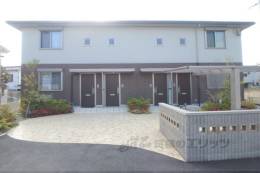 シャーメゾン下植野外観写真