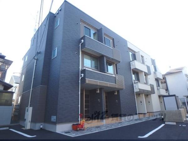 084762の外観写真