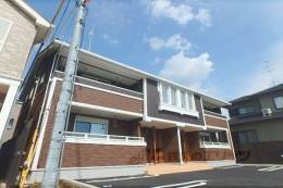 スプリングフォレスト３外観写真