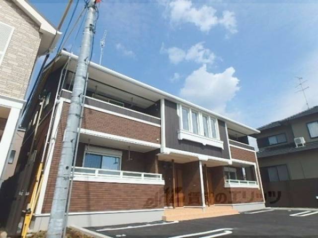 スプリングフォレスト３外観写真1