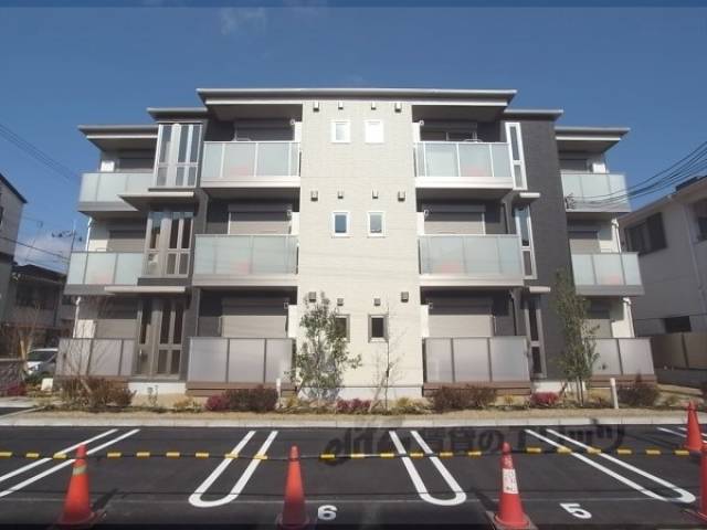 マンション茶山外観写真2