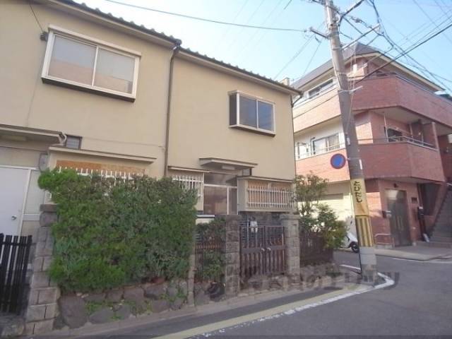 貸家外観写真2