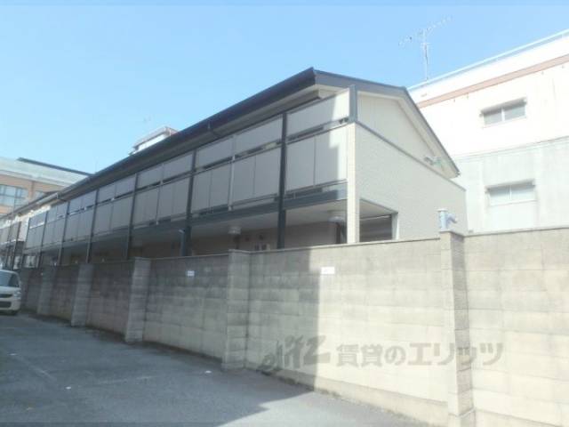 レオパレスＪBOX４外観写真2