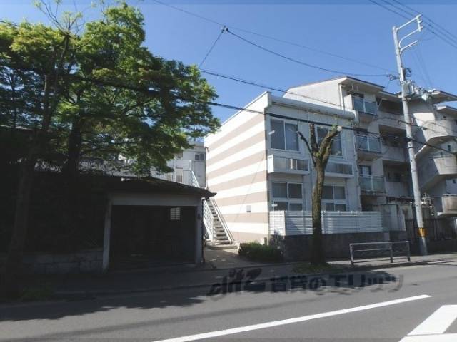 レオパレスみかげ外観写真3