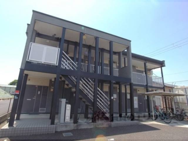 レオパレスルーチェ笠山外観写真1