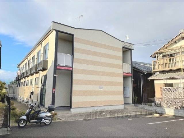 レオパレスＳＰＥＣＣＨＩＯ外観写真1