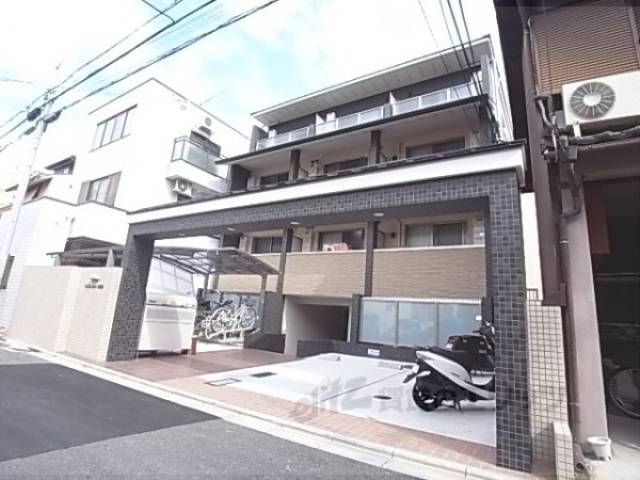 ブリリアコート丹波橋外観写真1