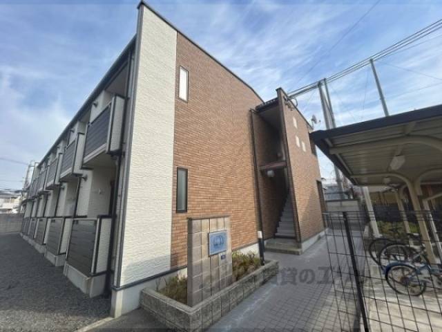 レオネクスト西山天王山外観写真2