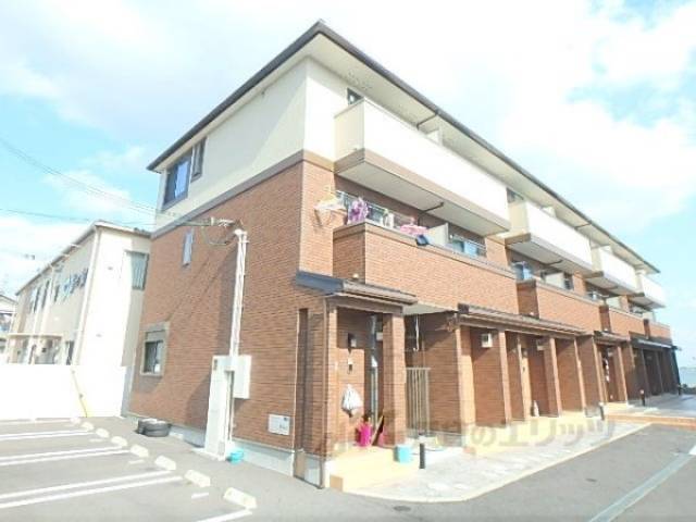 レイクパレット外観写真1