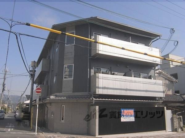 085891の外観写真