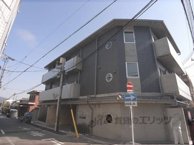 スリースターコート北山竹殿町外観写真2