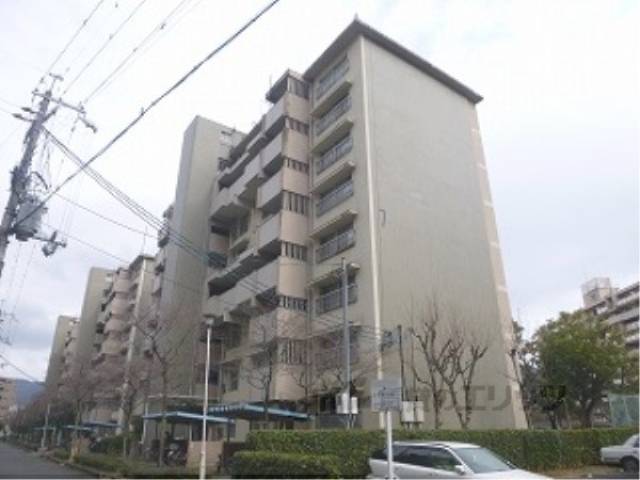 醍醐石田団地7棟外観写真1