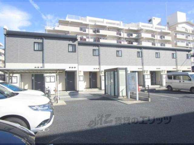 レオパレスパーチェ外観写真2