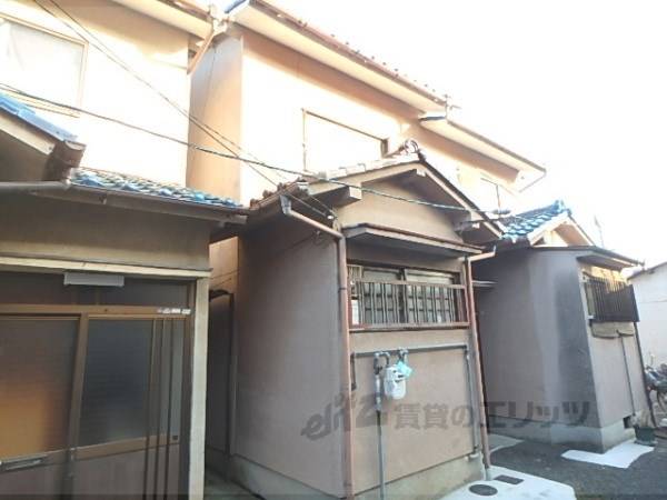 086621の外観写真