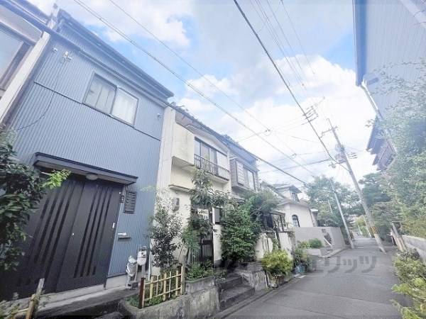 086917の外観写真