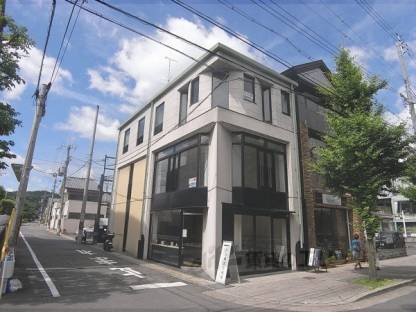 ロベルトクエルチビル外観写真1