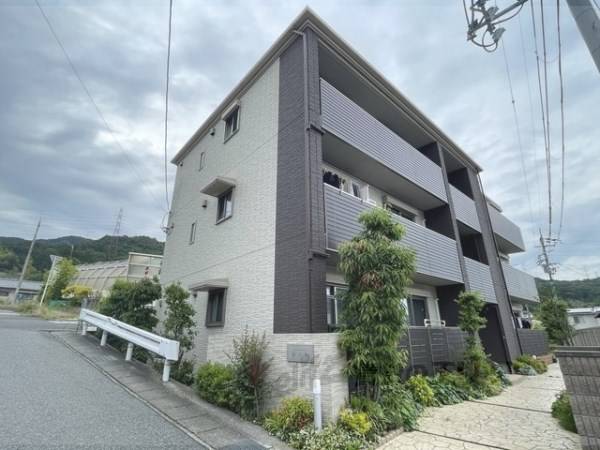 087645の外観写真