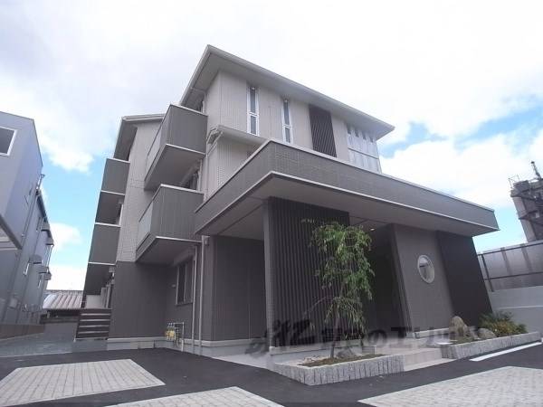 087713の外観写真