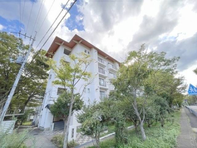 花園団地13号棟外観写真2