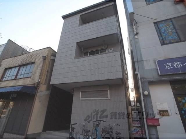 メゾンド戸澤外観写真2