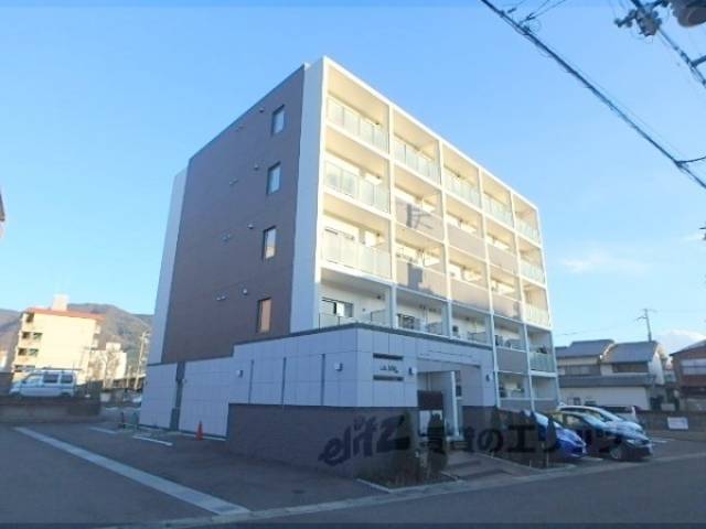 ラヴィータ外観写真2