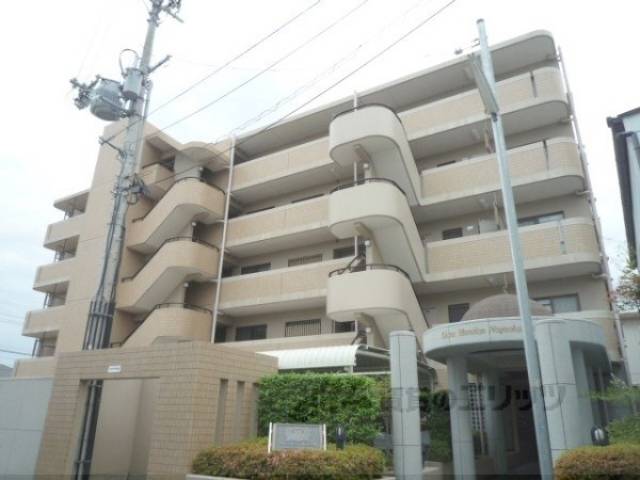 ライオンズマンション長岡天神外観写真1