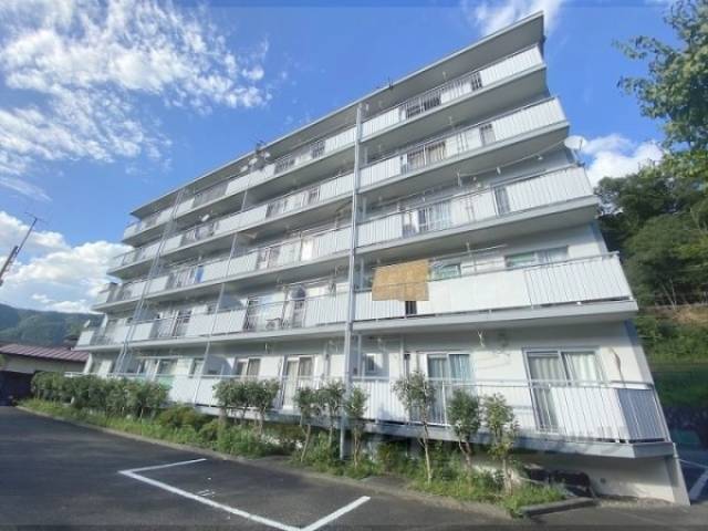 二軒茶屋団地外観写真2