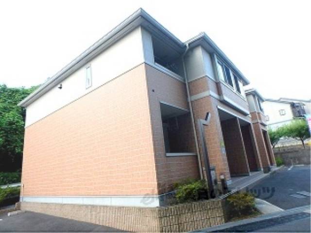 コンフォール菟道外観写真3